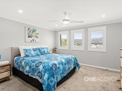 3 Violet Boulevard, Calderwood