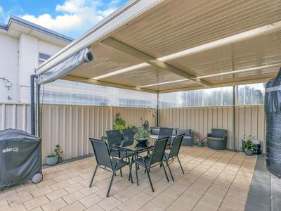 1 / 56 Henley Beach Road, Henley Beach