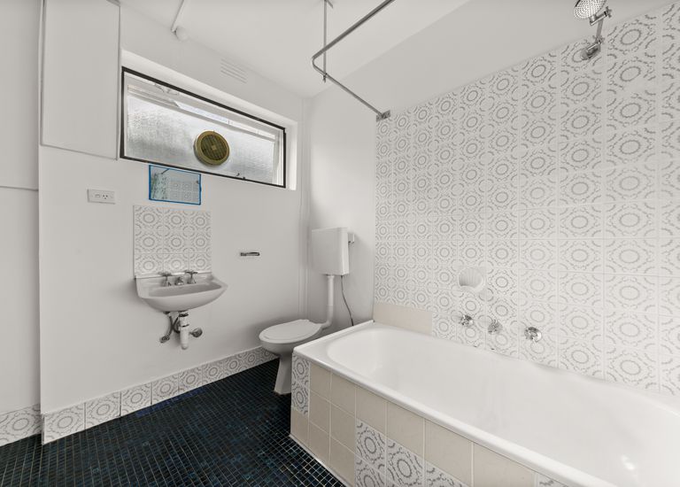 2 / 7 Adam Street, Richmond