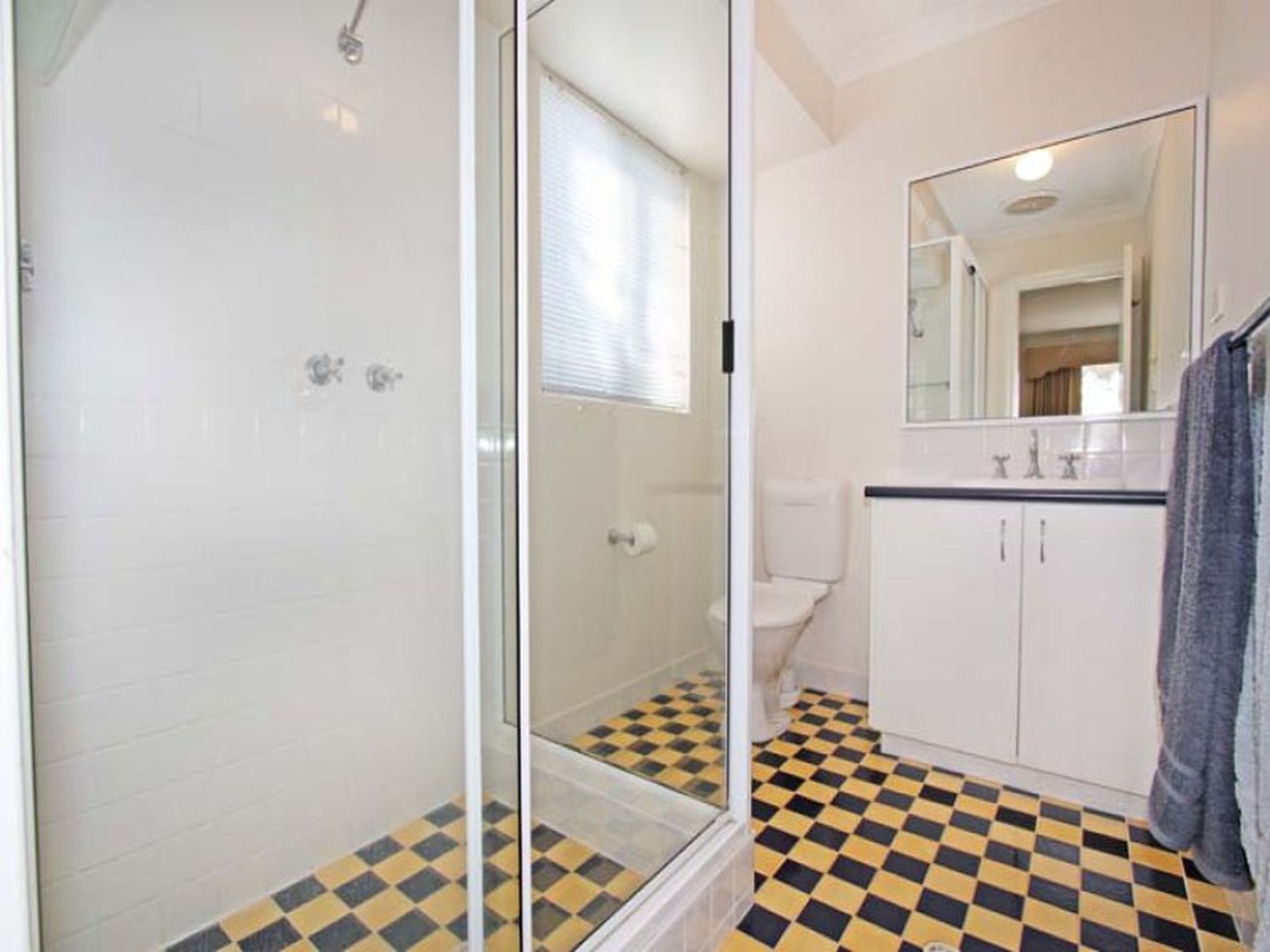 9 Campbell Street, Kalgoorlie