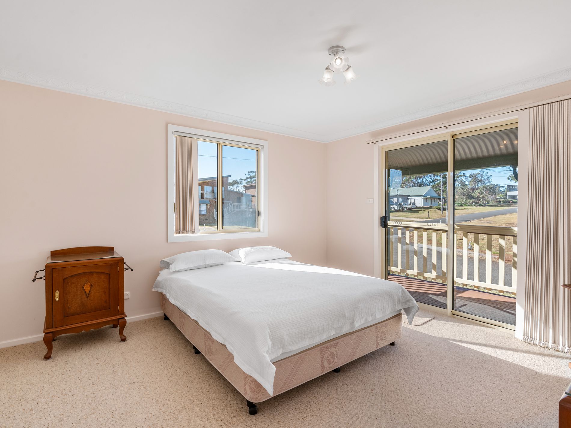 47 The Parapet, Manyana