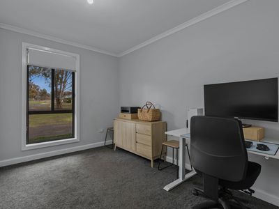 15 Hakea Road, Huntly