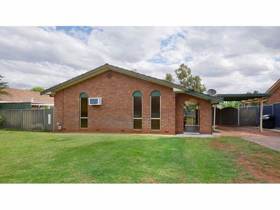 10 Nelson Place, Dubbo