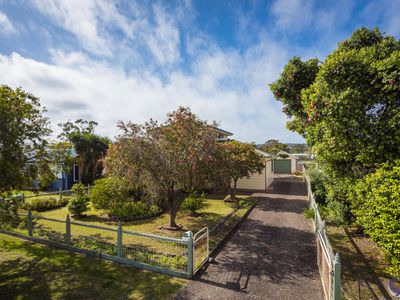 4 Hyland Avenue, Narooma