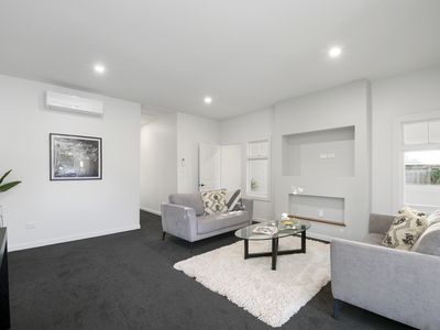 658 Worcester Street, Linwood