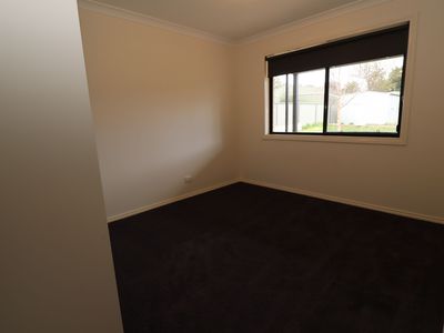 4 Redgum Court, Heathcote