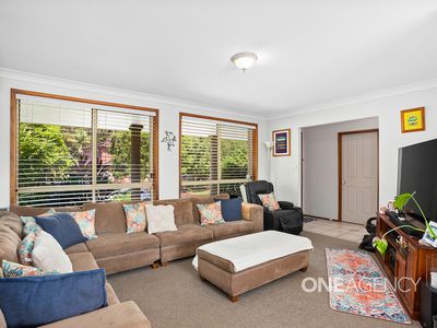 6 Stirling Place, Albion Park
