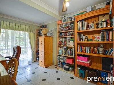 5 Hanlon Court, Collingwood Park