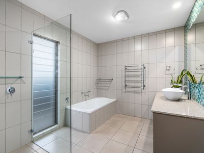 9B Blue Haze Crescent, Banora Point