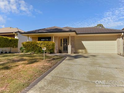 18 Sanctuary Dr, Forest Lake
