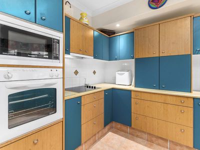 10 Club Court, Tewantin