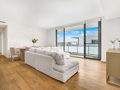 38 / 54A Blackwall Point Road, Chiswick