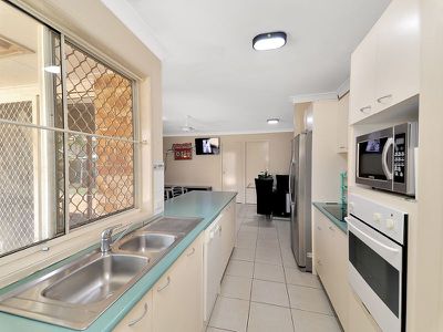 5 Petaine Street, Raceview