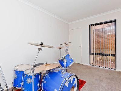 1 / 47 Dover Road, Scarborough
