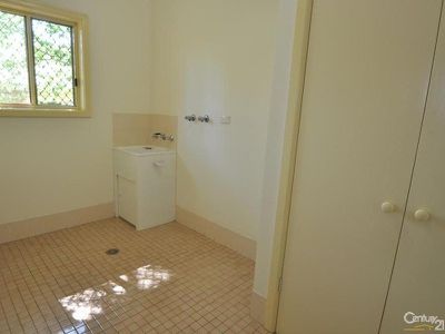 4 / 21 Bedford Ave, Dubbo