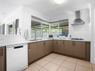 85 Coronata Drive, Warnbro