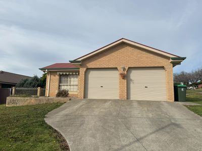 1 Keefe Close, Windradyne