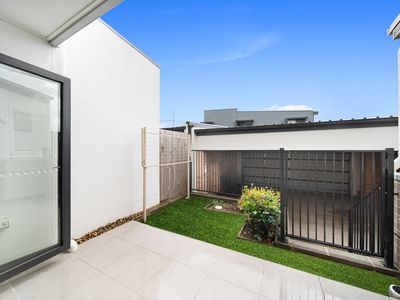 153 South Circuit, Oran Park