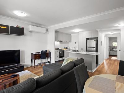 21 / 76 Newcastle Street, Perth