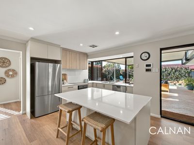 4 Clemros Way, Leeming