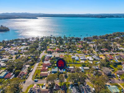43 Lake Road, Balcolyn
