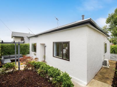 22 Cochrane Street, Mornington