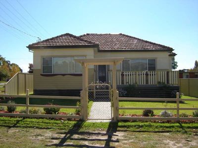 22 Carcoar Street, Blayney