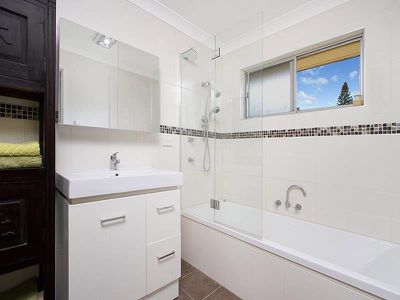 82 Woodlands Drive, Rochedale South