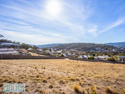 21 Raleigh Court, Howrah