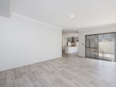 11 Glenbawn Vista, Lakelands