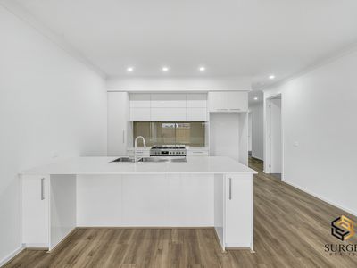 8 Petunia Crescent, Armstrong Creek