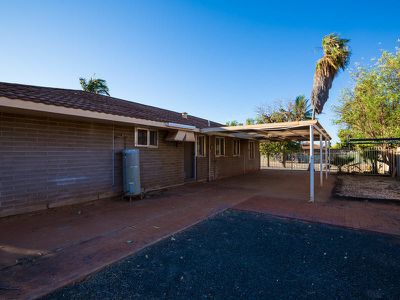 4 Lovell Way, South Hedland