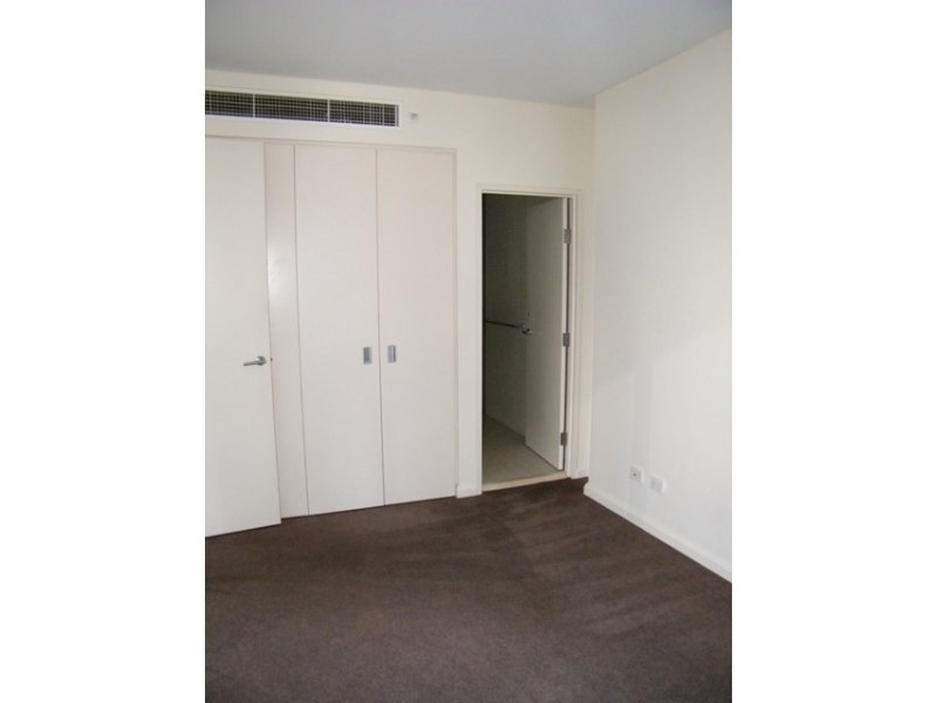 807 / 35 Shelley Street, Sydney