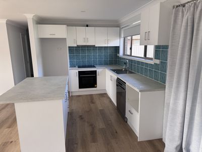 27 Conley Avenue, Lake Conjola