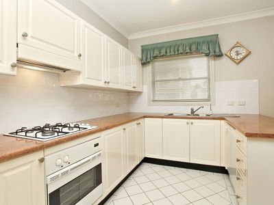 64 / 33 William Street, Botany