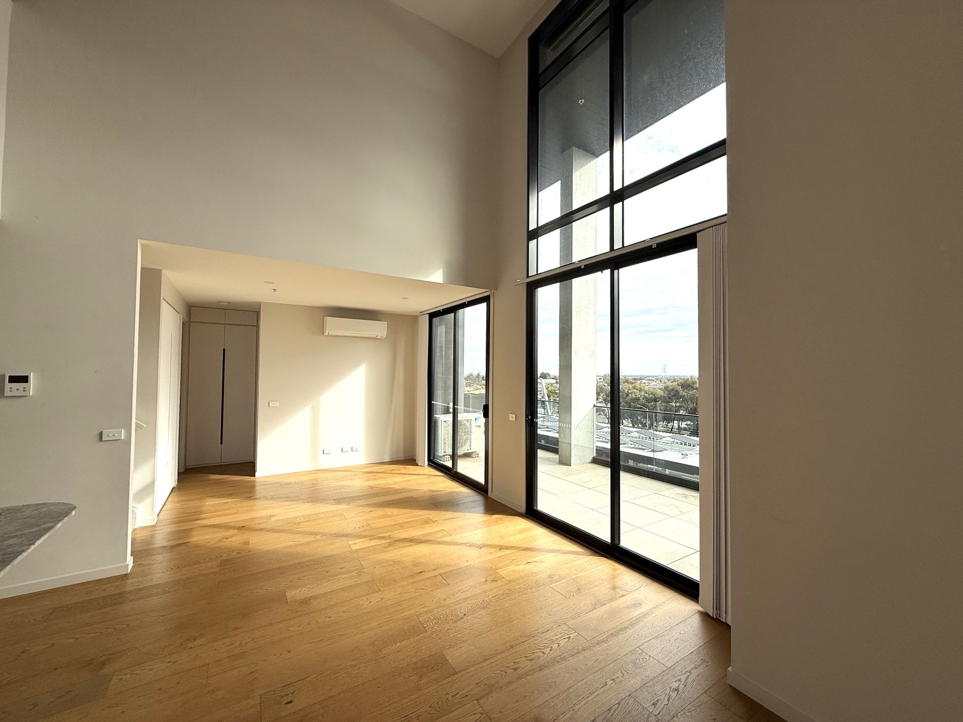 403a / 51 Johnson St, Reservoir