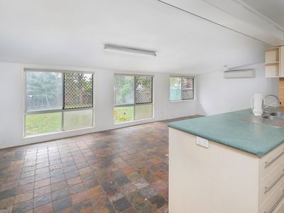 2 Carramar Street, Loganlea