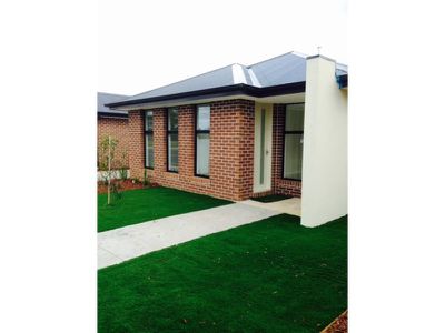 1 / 26 Point Cook Road, Altona Meadows