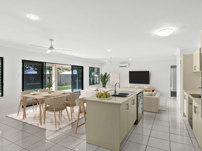 4 Manoi Close, Bentley Park