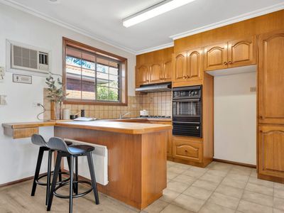 1 / 28 Gilbertson Street, Essendon