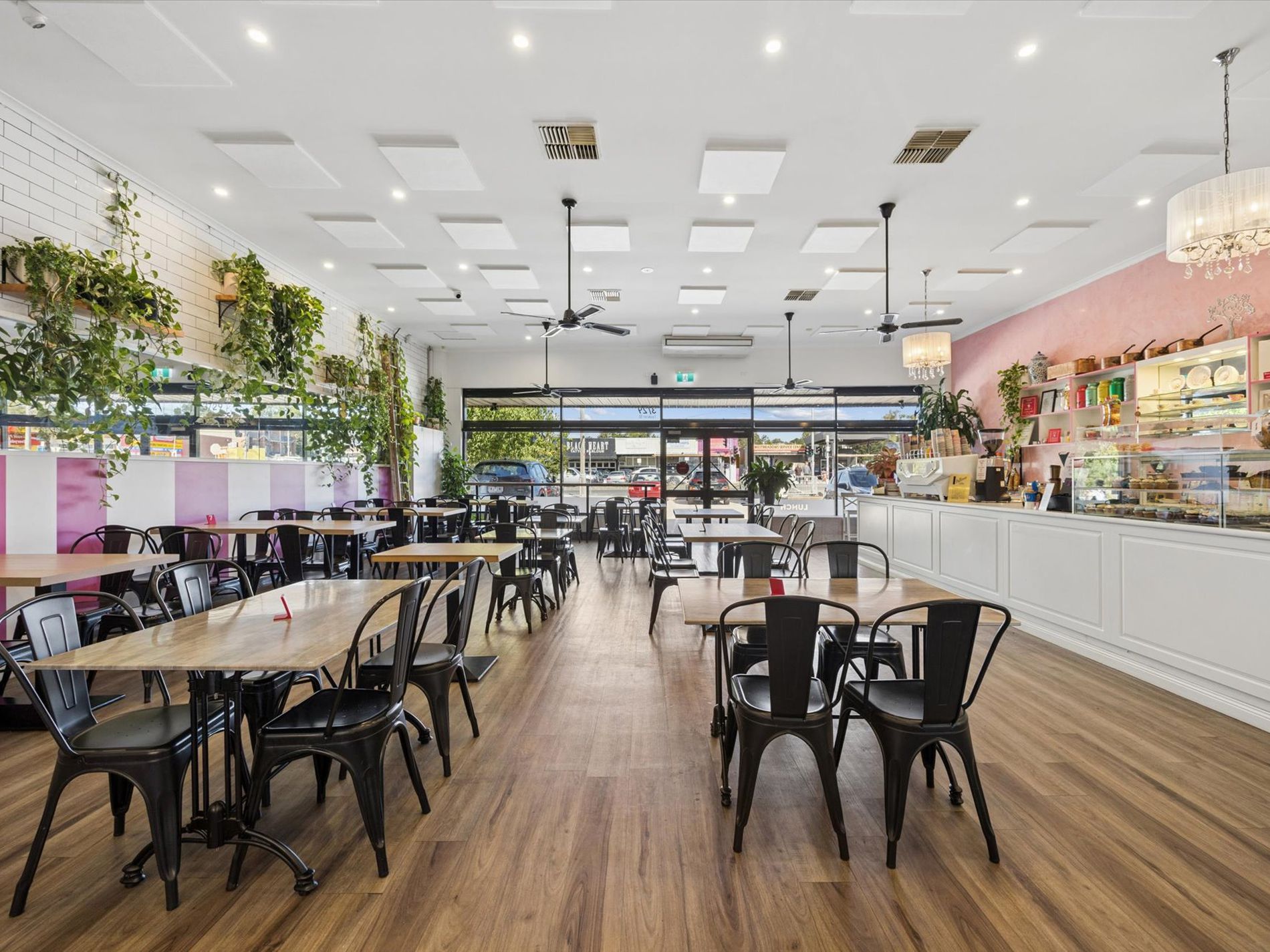 Cafe with Large Commercial Kitchen for Sale – Million-Dollar Turnover, Catering & Wholesale Potential