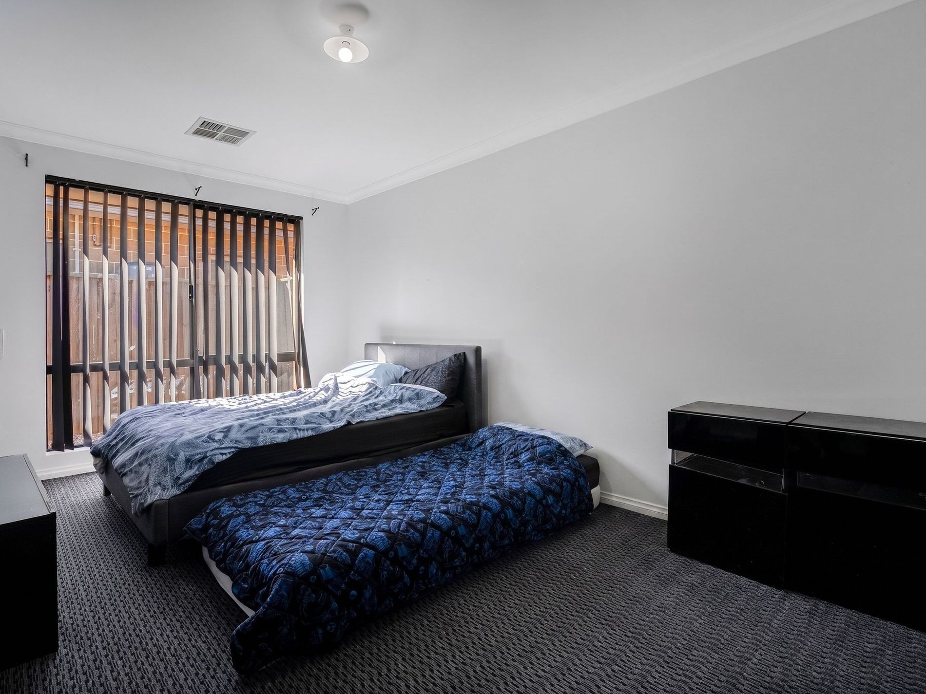 1 Coalseam Street, Ellenbrook