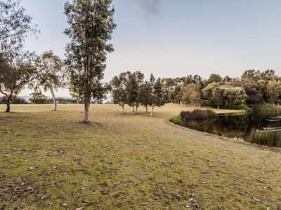 68 Ten Seldam Cir, Winthrop