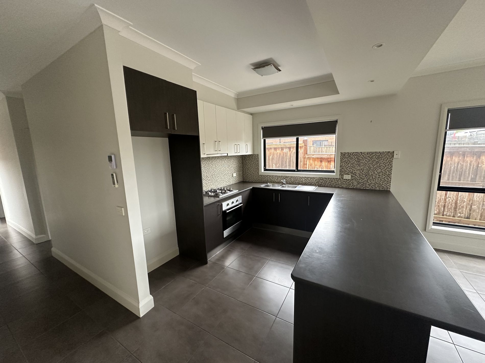 1 / 159 Botanica Springs Boulevard, Brookfield