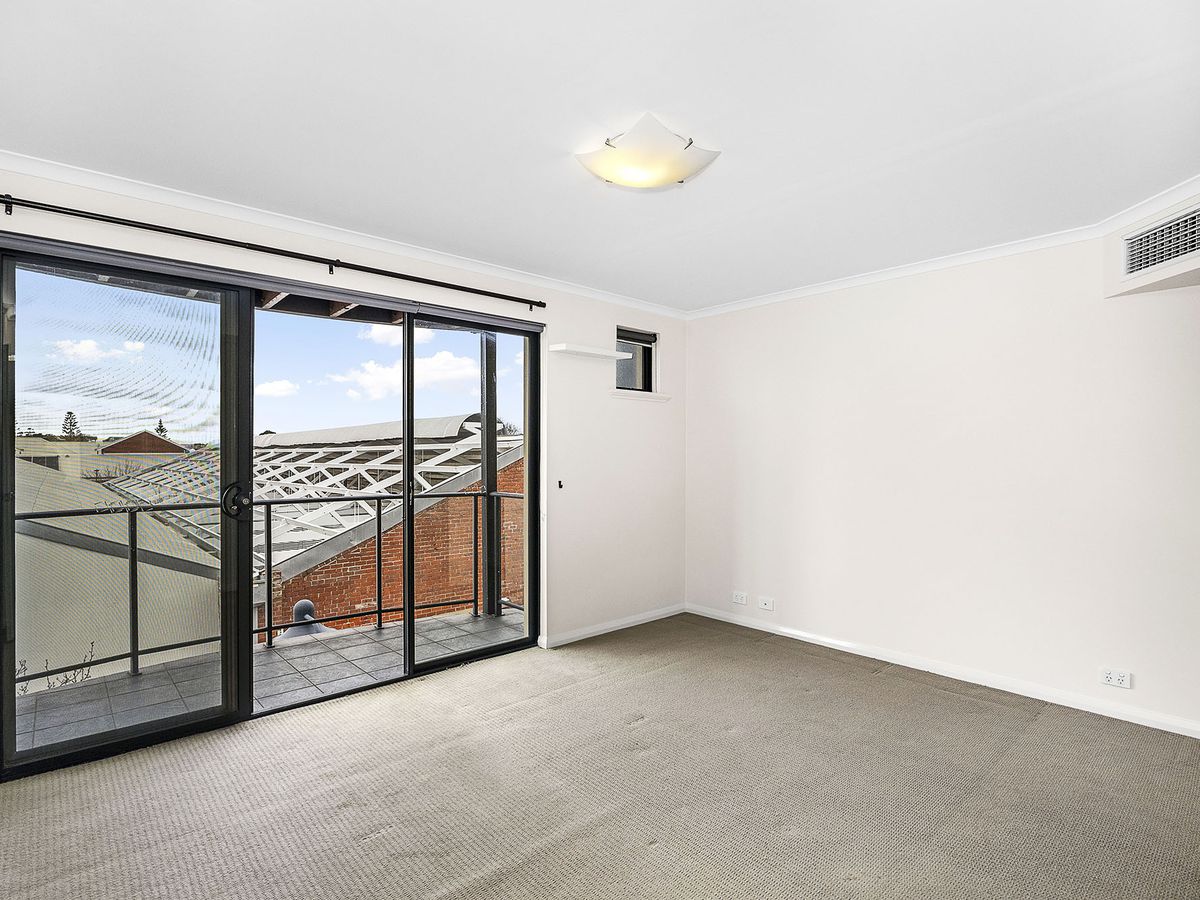 6 Boans Lane, East Perth