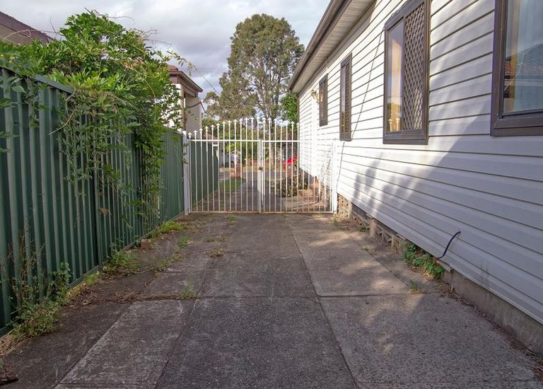 26 Pyramid Avenue, Padstow