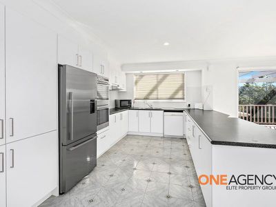 7 Scenic Crescent, Albion Park