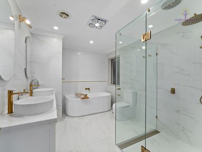 44 Scenic Drive, Point Cook