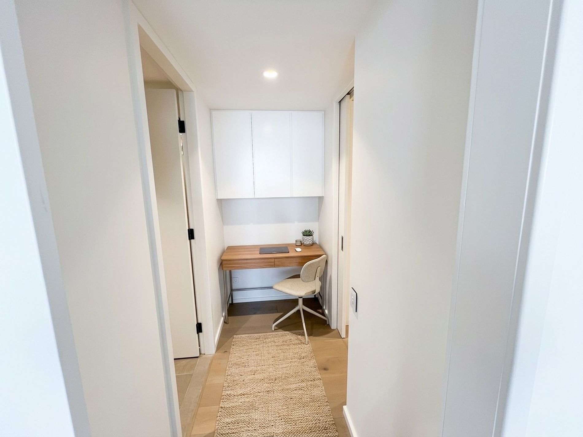 703 / 3 Gray Street, Bondi Junction