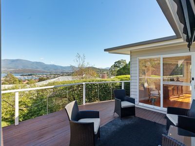 58 Begonia Street, Lindisfarne